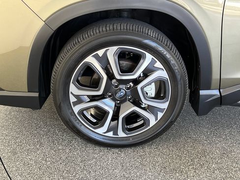 Used 2024 Subaru Ascent Limited w/ Technology Package AWD/4WD image 28