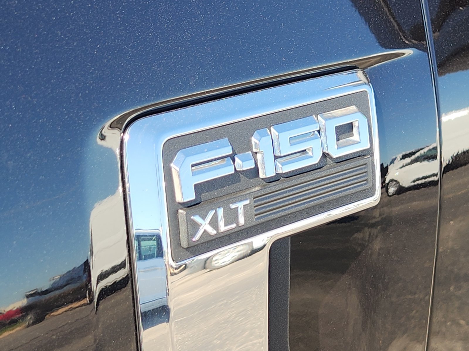 Used 2025 Ford F150 XLT w/ Equipment Group 301A Standard AWD/4WD image 13