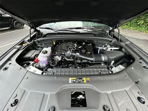 New 2025 Jeep Grand Cherokee L Altitude image 10