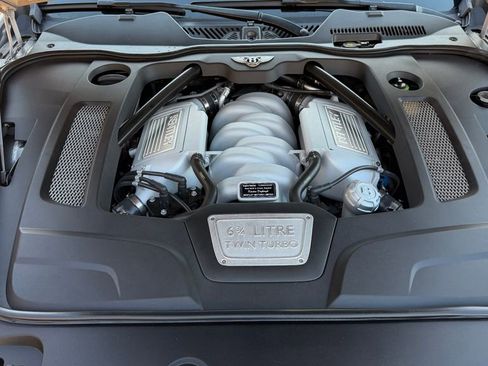 Used 2019 Bentley Mulsanne image 12