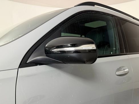 Used 2026 Mercedes-Benz GLS 580 4MATIC image 10