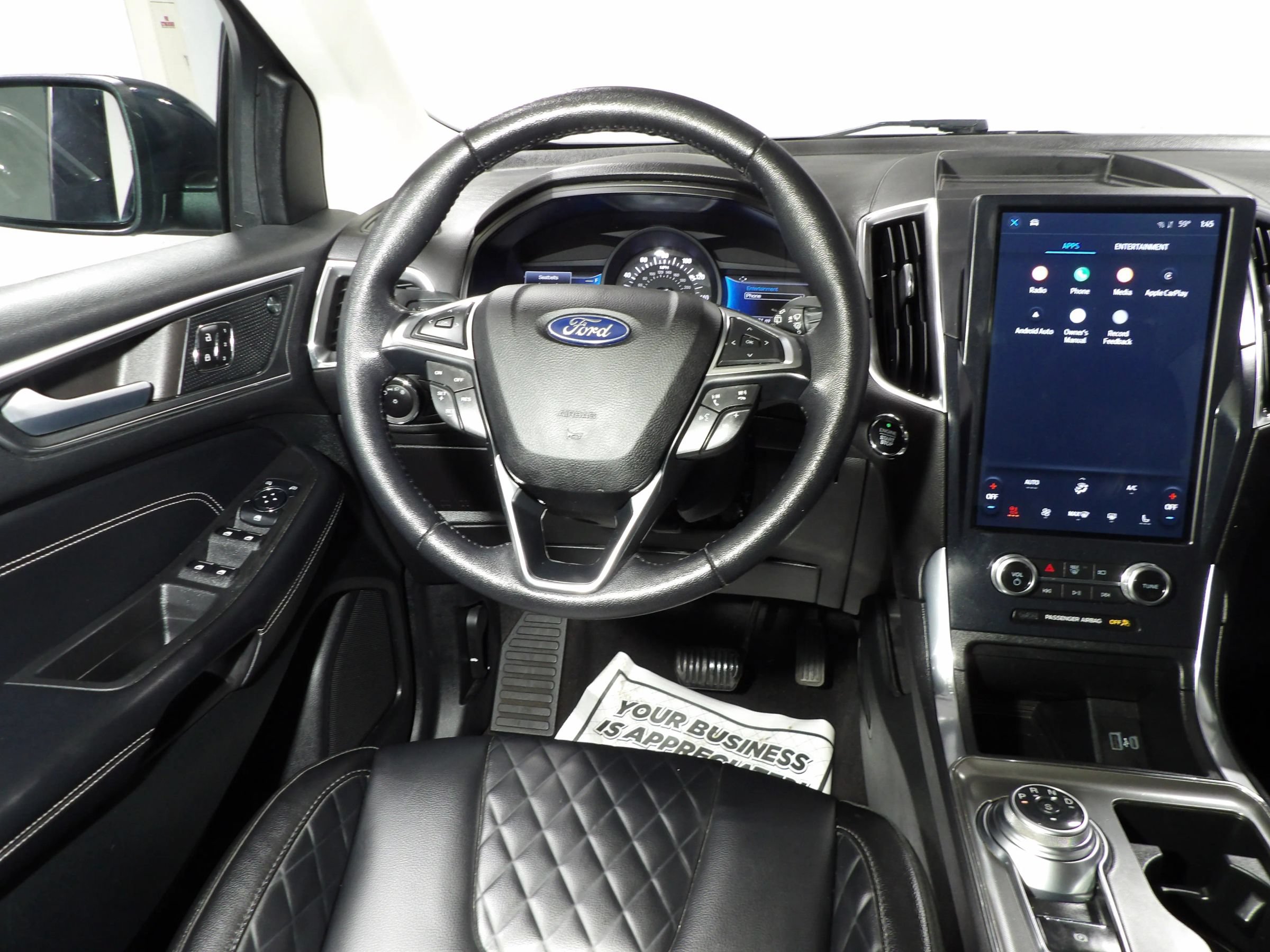 Used 2023 Ford Edge Titanium AWD/4WD image 15
