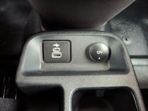 Used 2023 Ford Transit Connect XL image 43