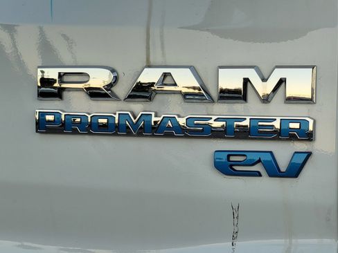 New 2024 RAM ProMaster 3500 w/ Delivery Van Package FWD image 22