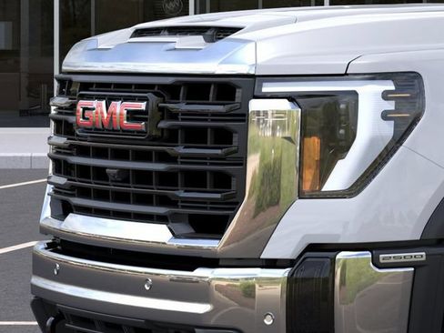 New 2026 GMC Sierra 2500 Pro w/ 1SA Pro Safety Plus Package AWD/4WD image 16