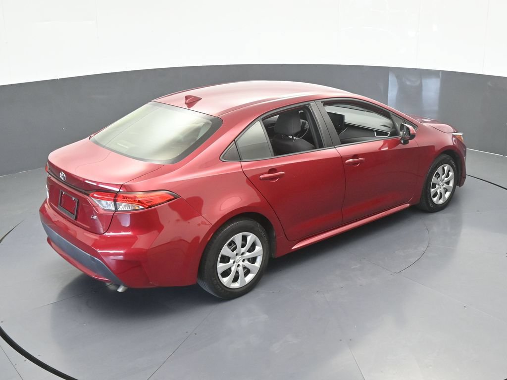 Used 2022 Toyota Corolla LE FWD image 44