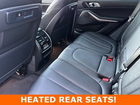 Used 2022 BMW X5 xDrive40i w/ Premium Package image 14