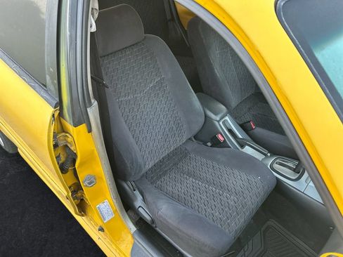 Used 2002 MAZDA Protege5 FWD image 27