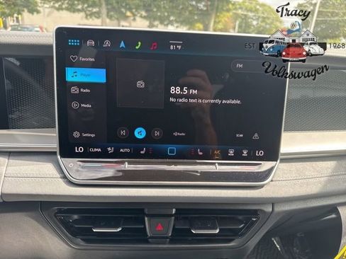 New 2025 Volkswagen Tiguan SE R-Line image 11