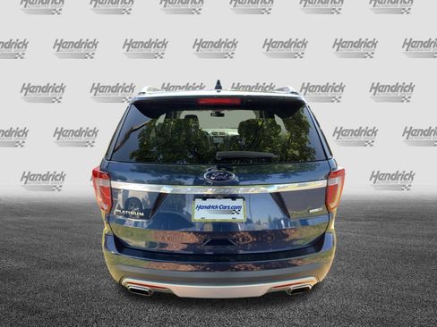 Used 2017 Ford Explorer Platinum AWD/4WD image 9
