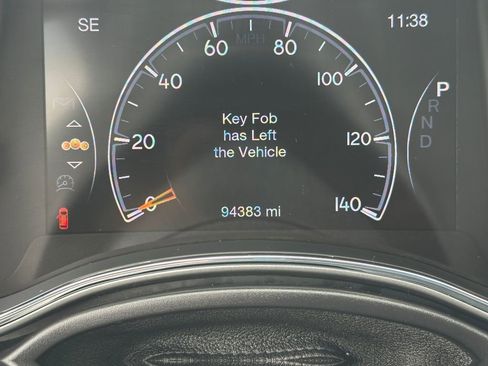 Used 2018 Jeep Grand Cherokee Limited AWD/4WD image 24