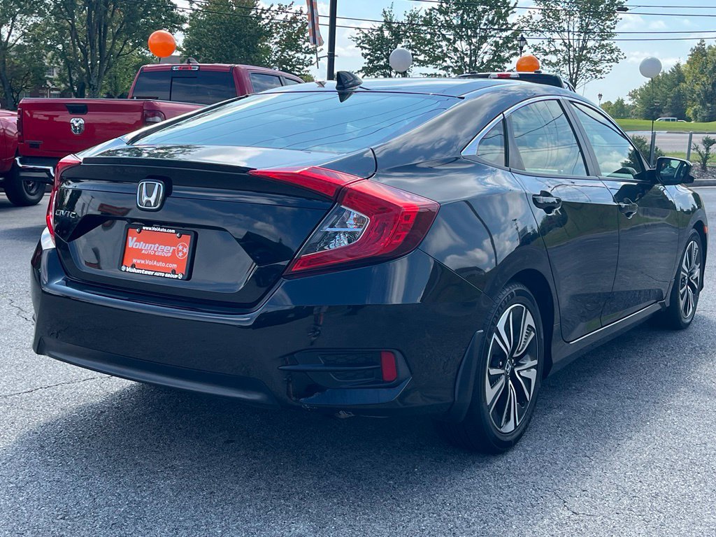 Used 2018 Honda Civic EX-L image 10