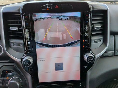 New 2026 RAM 1500 4x4 Crew Cab image 28