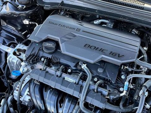 Used 2025 Kia K4 GT-Line w/ GT-Line Premium Package image 33