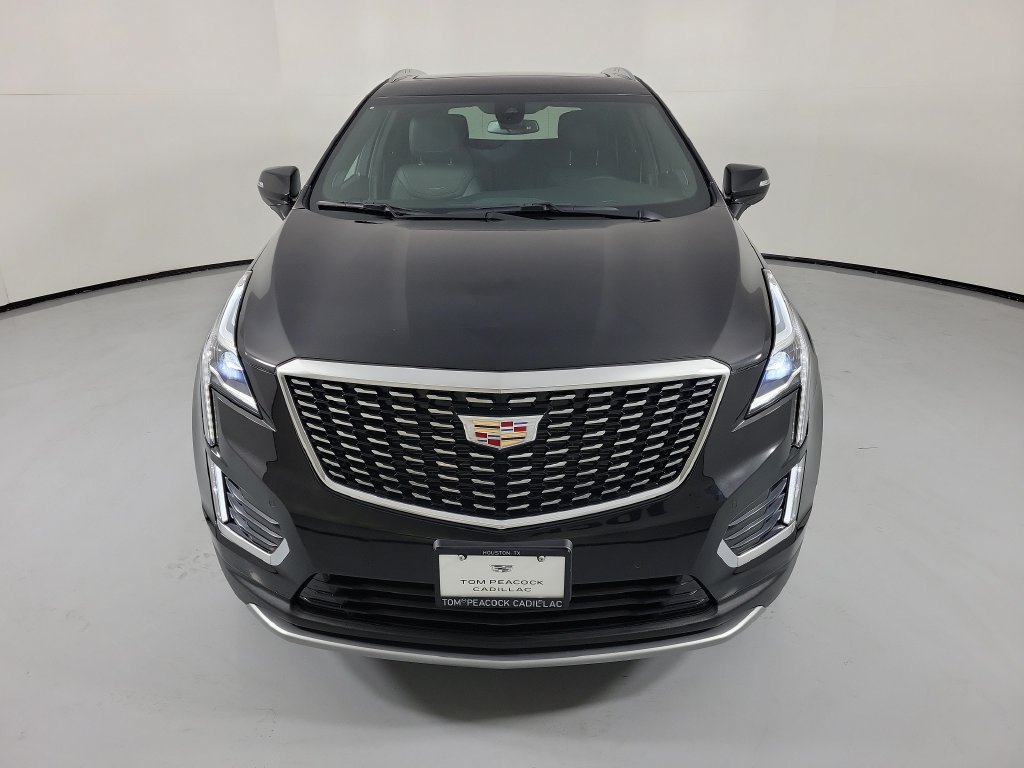 Used 2023 Cadillac XT5 Premium Luxury FWD image 2