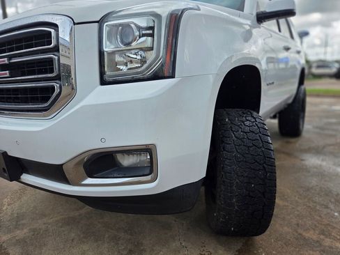 Used 2018 GMC Yukon SLT w/ Open Road Package AWD/4WD image 31