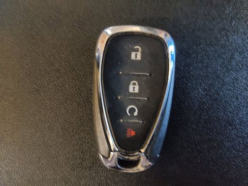 Used 2022 Chevrolet Equinox LS AWD/4WD image 32