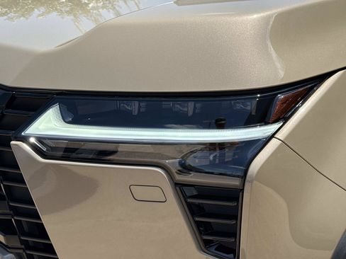 Certified 2025 Lexus GX 550 AWD/4WD image 9