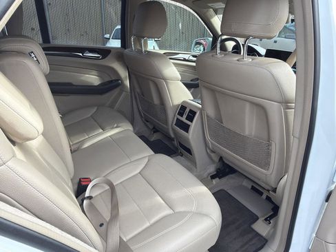 Used 2014 Mercedes-Benz ML 350 BlueTEC 4MATIC image 13