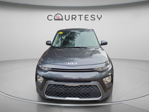 Used 2022 Kia Soul LX w/ Technology Package FWD image 29