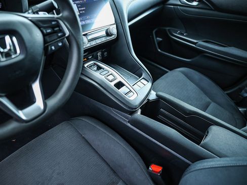 Used 2021 Honda Insight EX image 27