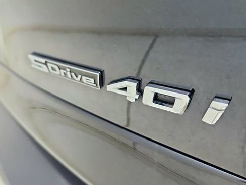 Used 2023 BMW X5 sDrive40i w/ M Sport Package image 18