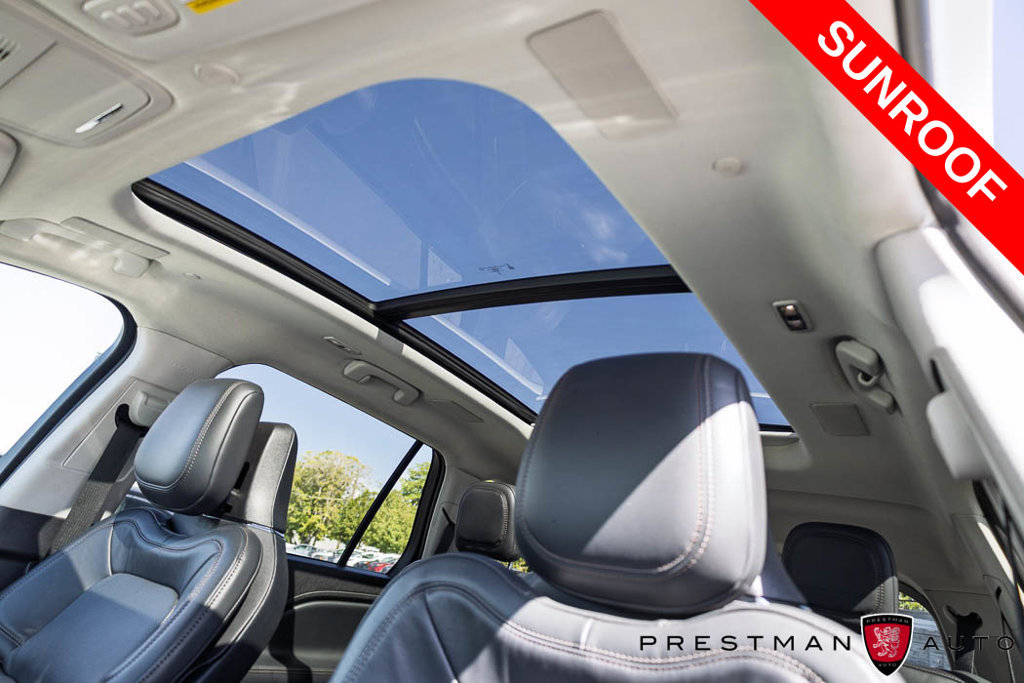 Used 2025 Lincoln Aviator Reserve w/ Luxury Package AWD/4WD image 5