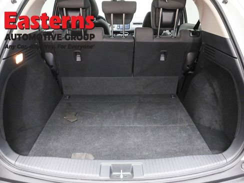 Used 2021 Honda HR-V EX image 9