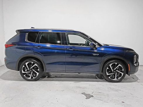 Used 2023 Mitsubishi Outlander SEL 40th Anniversary AWD/4WD image 7