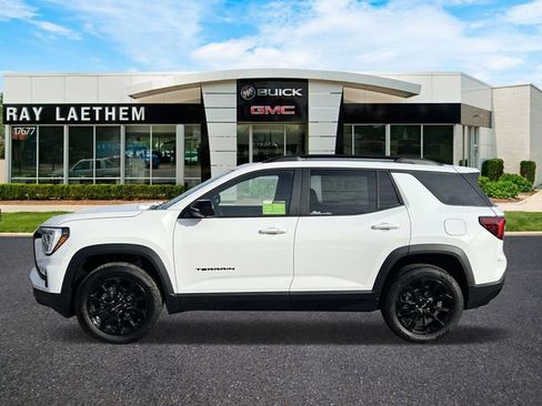 New 2026 GMC Terrain Elevation w/ Elevation Premium Package image 2