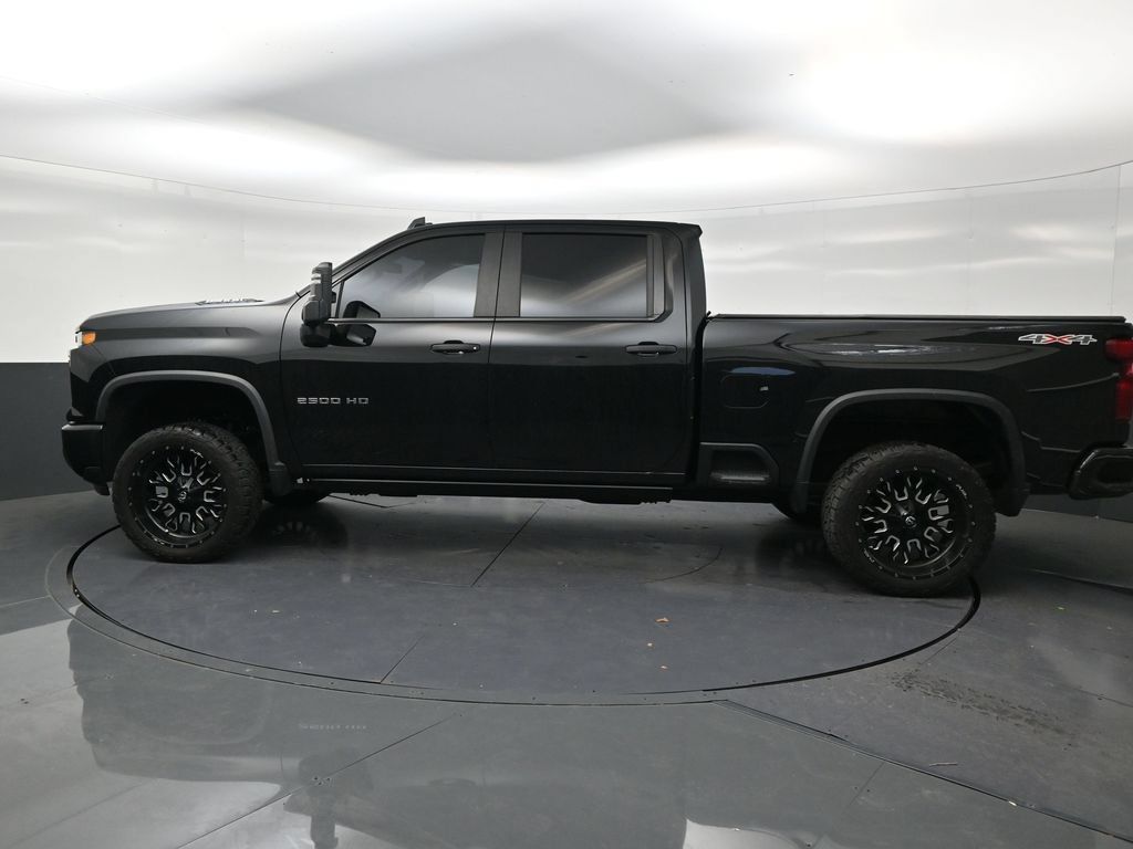 Used 2025 Chevrolet Silverado 2500 Custom w/ Custom Value Package AWD/4WD image 2