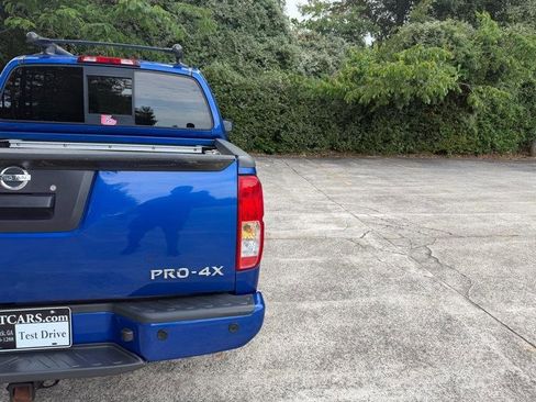 Used 2015 Nissan Frontier PRO-4X w/ Pro-4x Luxury Package AWD/4WD image 7