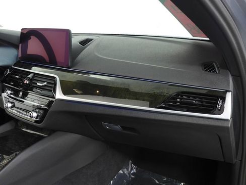 Certified 2023 BMW 530e 530e iPerformance w/ Convenience Package image 14