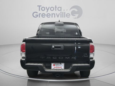 Certified 2023 Toyota Tacoma TRD Off-Road w/ TRD Premium Off Road Package AWD/4WD image 10