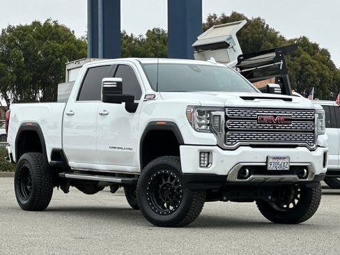 Used 2020 GMC Sierra 2500 Denali w/ Denali Ultimate Package AWD/4WD image 2
