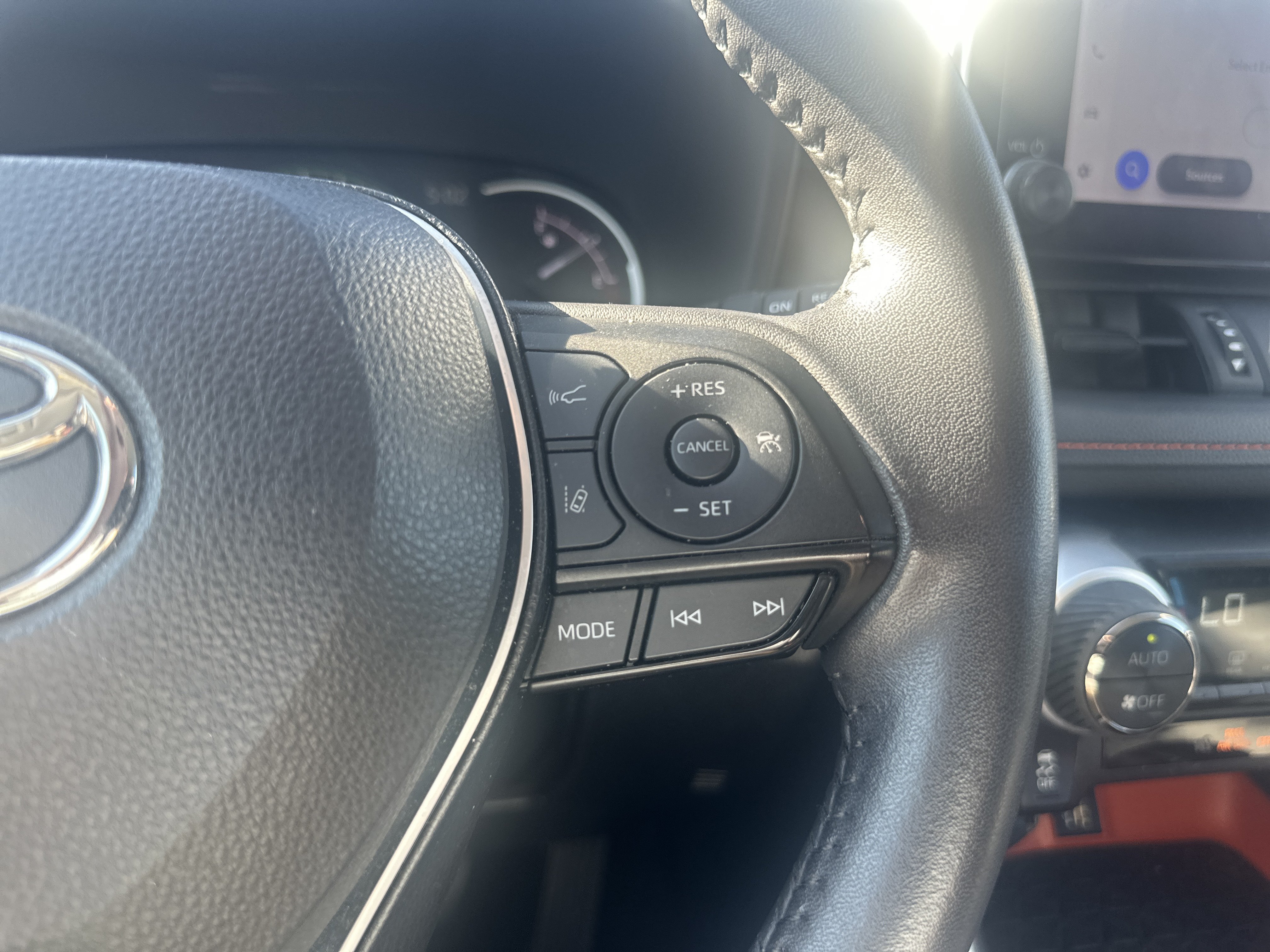 Used 2024 Toyota RAV4 Adventure AWD/4WD image 20