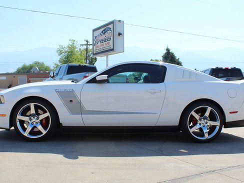 Used 2010 Ford Mustang GT RWD image 80