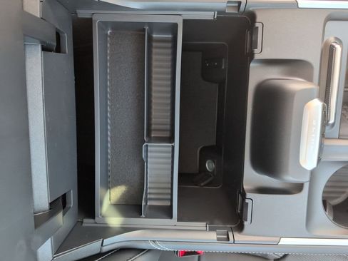 New 2025 Ford Expedition Max Platinum w/ Driver's Package image 36