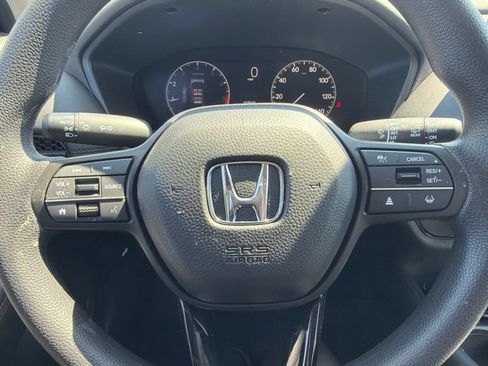 Used 2025 Honda HR-V LX image 13