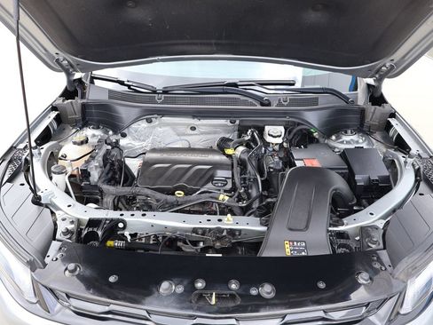 Certified 2024 Chevrolet Trax ACTIV FWD image 36