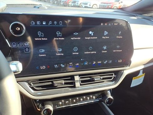 New 2026 Chevrolet Equinox EV RS image 11