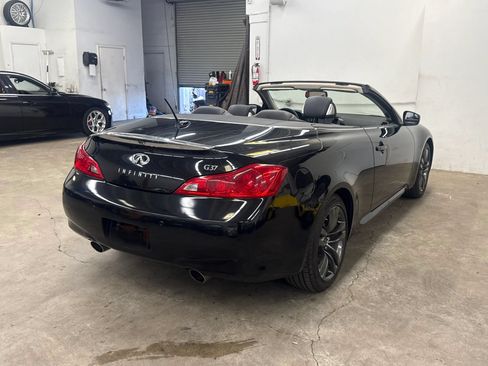 Used 2010 INFINITI G37 Convertible w/ Premium Pkg RWD image 5
