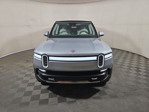 Used 2024 Rivian R1S Adventure AWD/4WD image 8