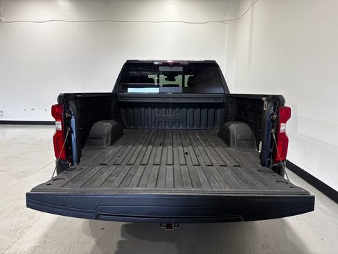 Used 2022 Chevrolet Silverado 1500 High Country w/ Z71 Off-Road Package AWD/4WD image 27
