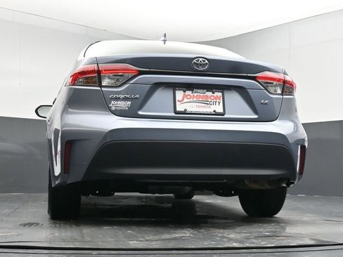 Used 2023 Toyota Corolla LE image 37
