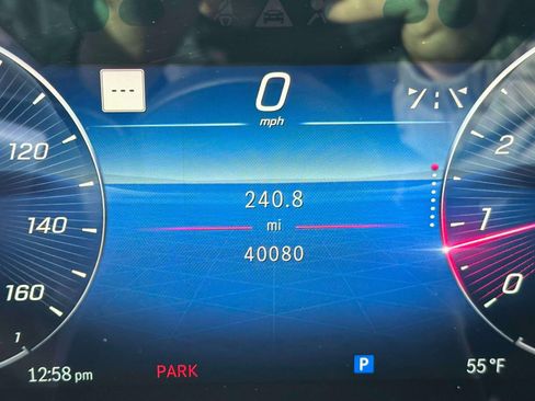 Used 2023 Mercedes-Benz S 580 4MATIC Sedan w/ AMG Line image 28