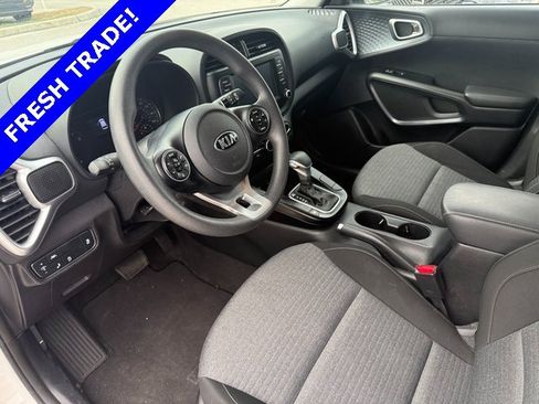 Used 2021 Kia Soul S image 6
