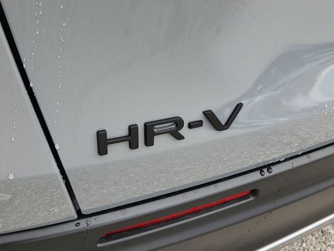 New 2026 Honda HR-V Sport image 17