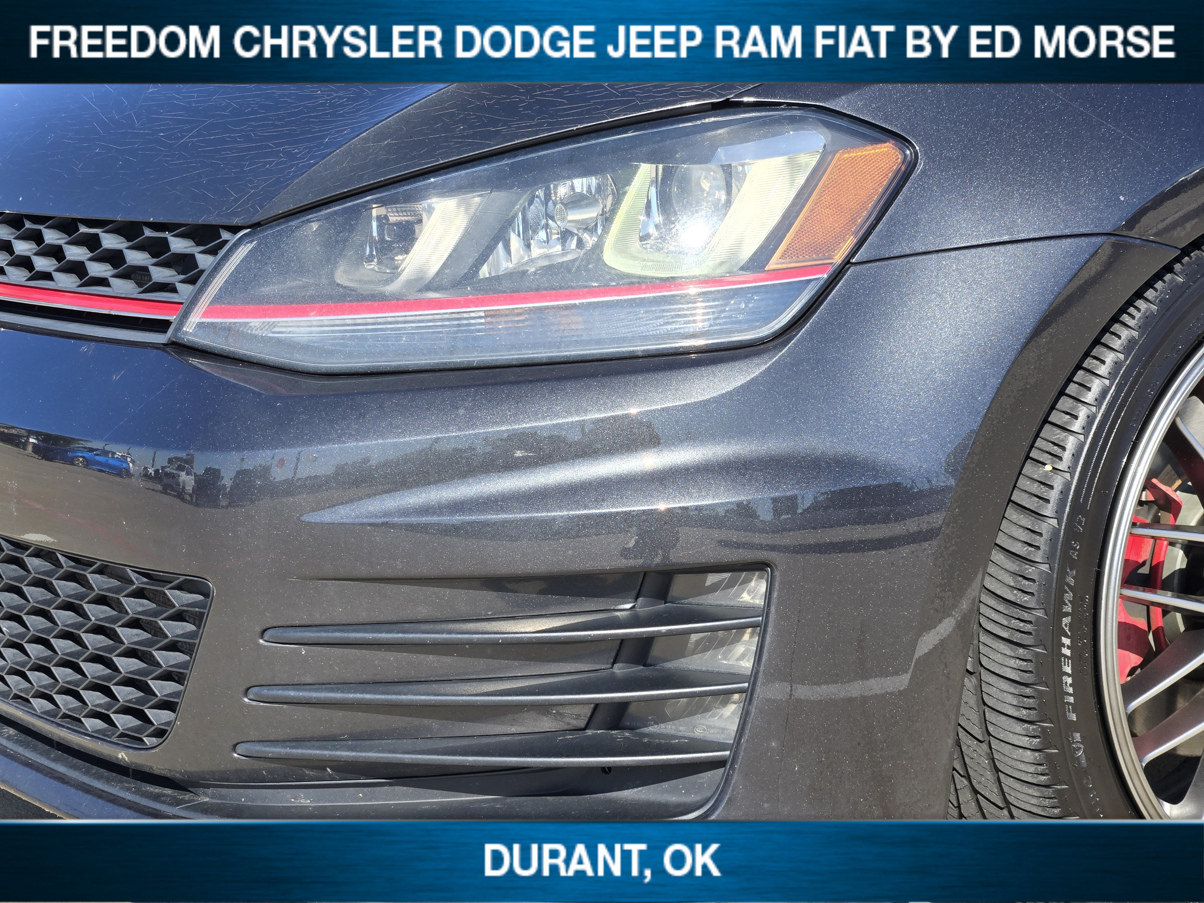 Used 2015 Volkswagen Golf 4-Door FWD image 5