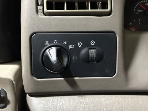 Used 2003 Ford F250 Lariat image 17